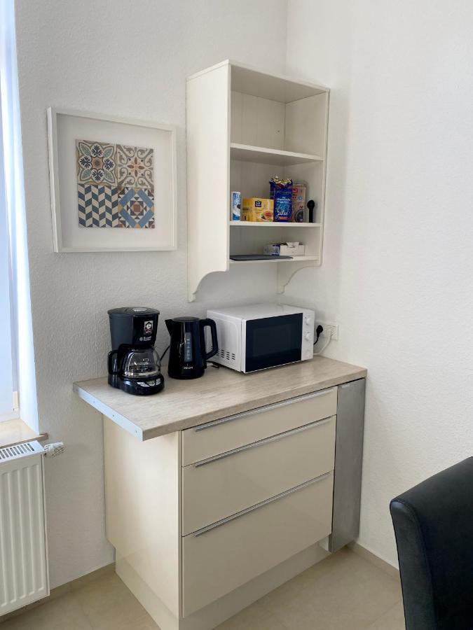 2 Rooms, Free Parking, 25 Min To Duesseldorf, 150 Mbps Wlan Duisburg Zewnętrze zdjęcie